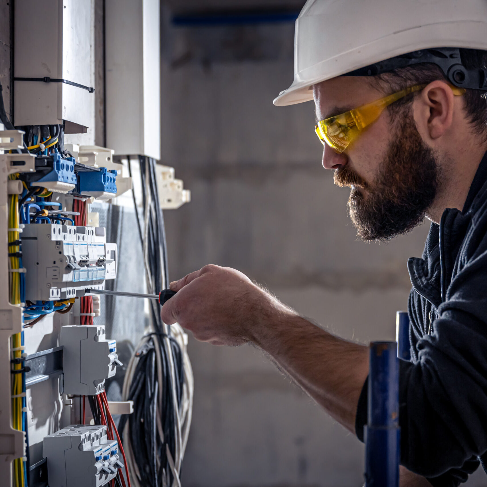 DONISTA électricité général_urgence depannage